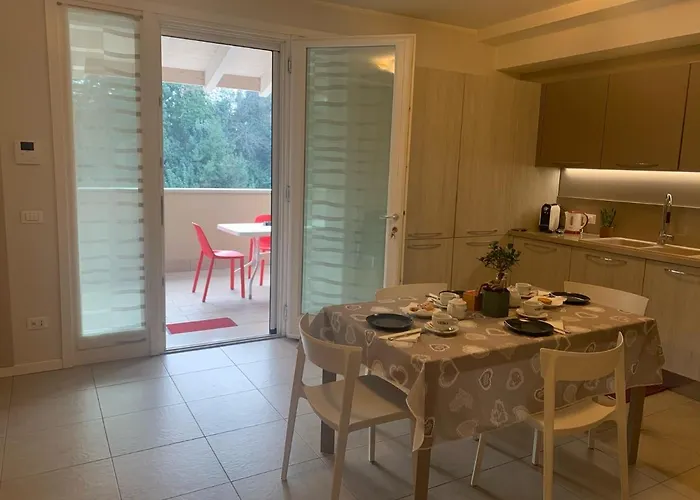 Le Noir Appartment
